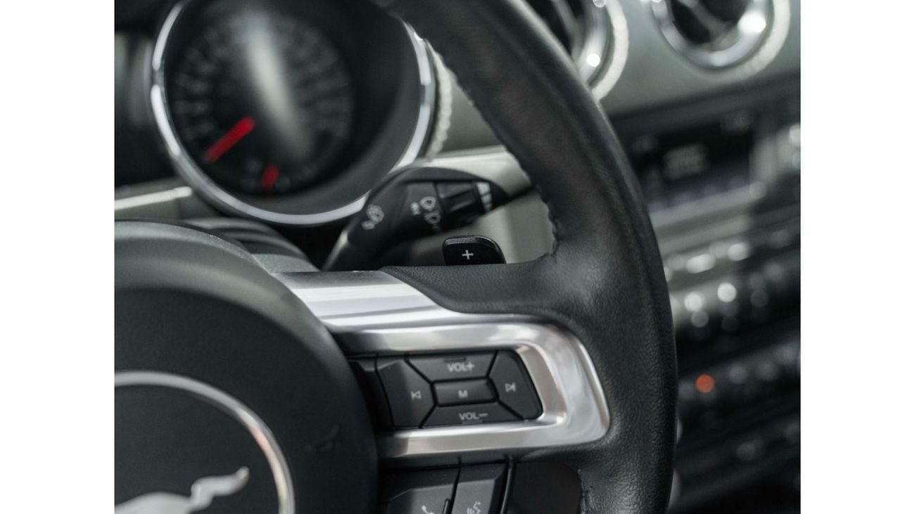 فورد موستانج AED 1,415 PM • MUSTANG V6 • LOW KM’S • FULL AL TAYER MOTORS FORD SERVICE HISTORY