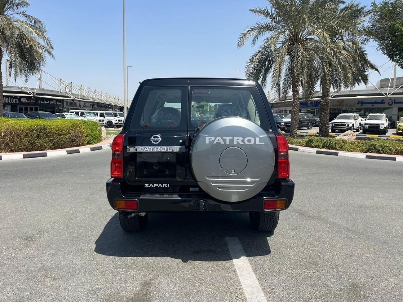 Nissan Patrol Safari Safari 4.8L M/T