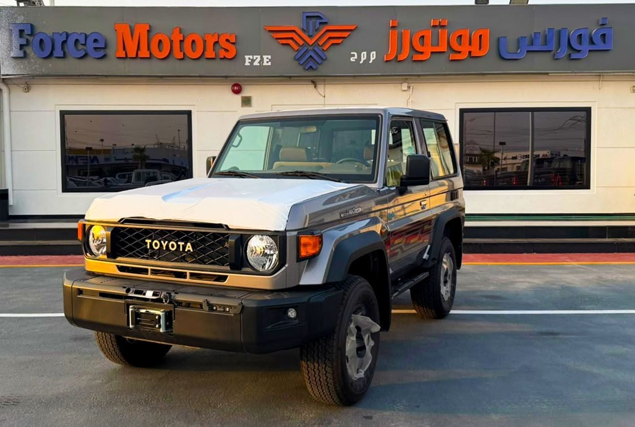 تويوتا لاند كروزر 70 LC71 LX