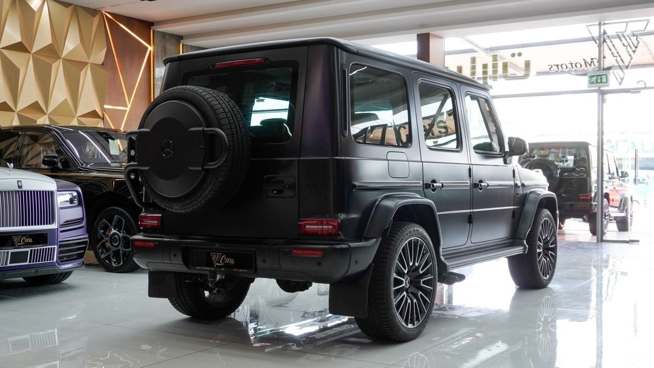 Mercedes-Benz G 63 AMG MERCEDES BENZ G63 AMG DOUBLE NIGHT PAKAGE (2025) WARRANTY & SERVICE