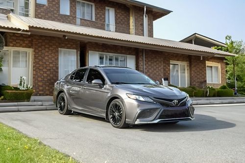 تويوتا كامري PRICE - 0% DP - TOYOTA CAMRY SE 2021 - PANAROMIC ROOF - 2.5L 4V FWD - WELL MAINTAINED