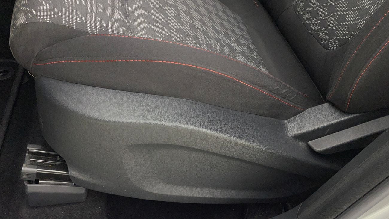 أم جي ZS 2023 STD | AED 499/Month | 0 DP | 30 Day Return | Warranty | Service History