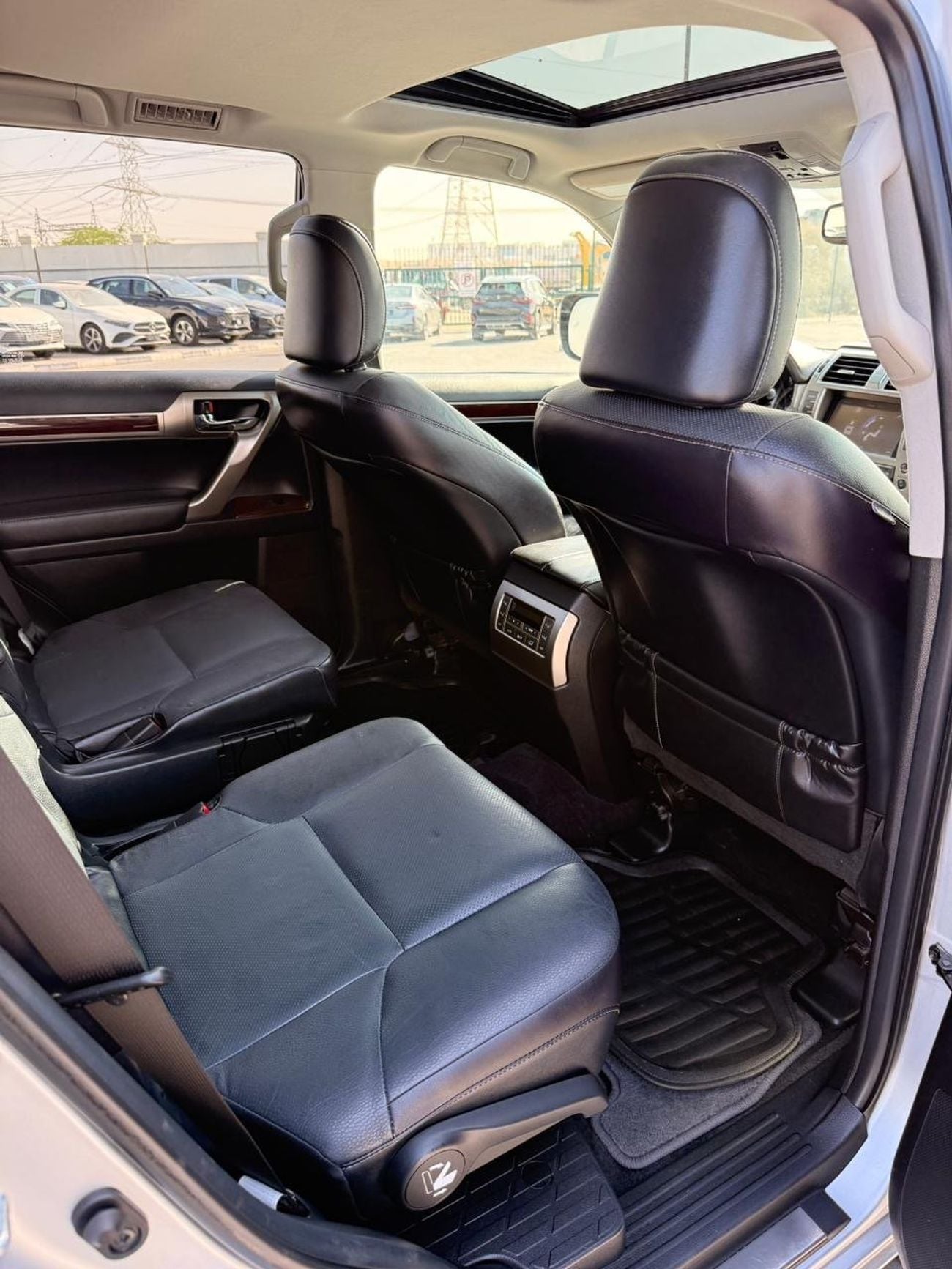 Lexus GX460 PLATINUM Premier 4.6L 4WD