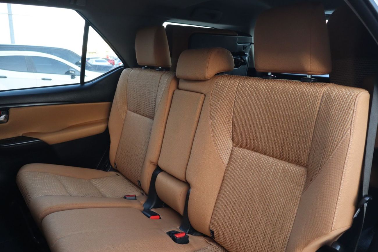 تويوتا فورتونر EXR 2.7L (160 HP)