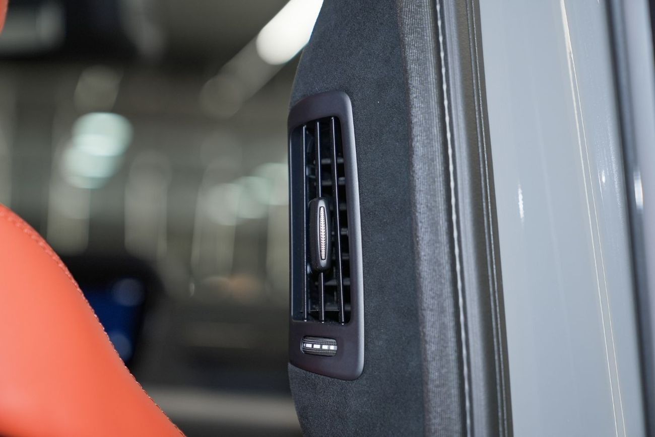 Mercedes-Benz G 63 AMG (GCC) Double Night Package / Full Carbon Fiber / + 10% For local Registration