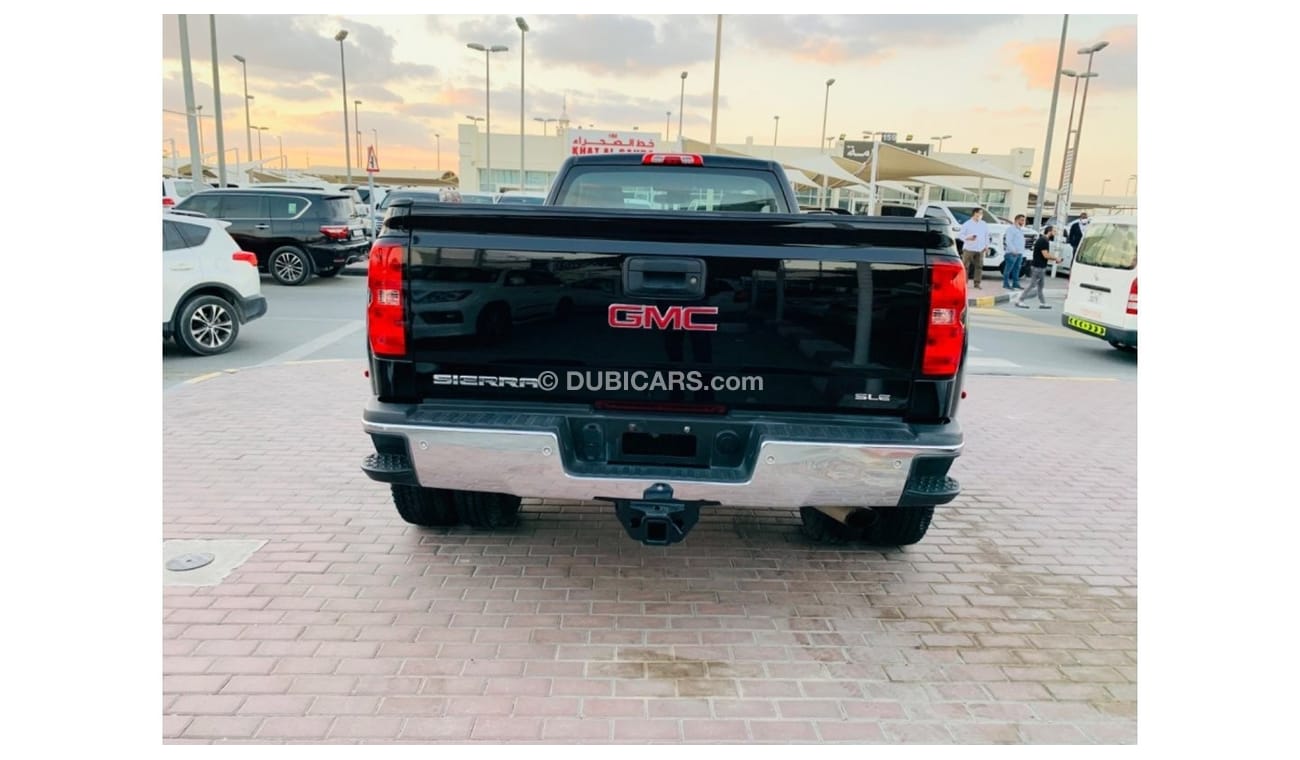 جي أم سي سييرا 3500 HD دينالي 3500 HD دينالي