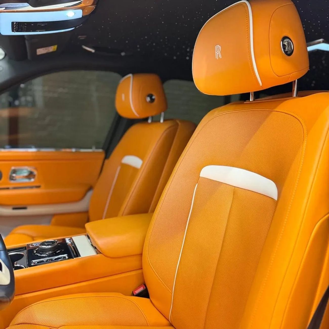 Rolls Royce Cullinan Silver Badge 2022 Silver Badge with 2026 Facelift GCC specs