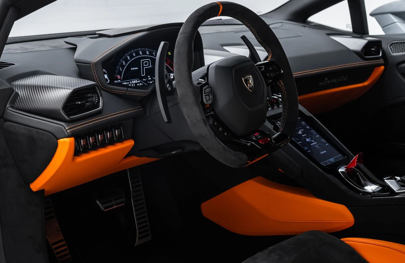 Lamborghini Huracan 5.2L V10 Naturally Aspirated Engine