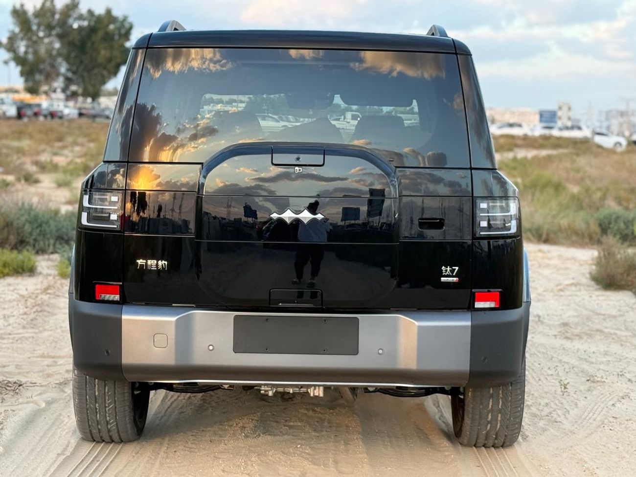 بي واي دي ليوبارد تيتانيوم 7 190KM RANGE 4WD ULTRA 1.5L PLUG-IN HYBRID