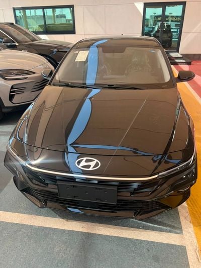 هيونداي إلانترا Hyundai Elantra