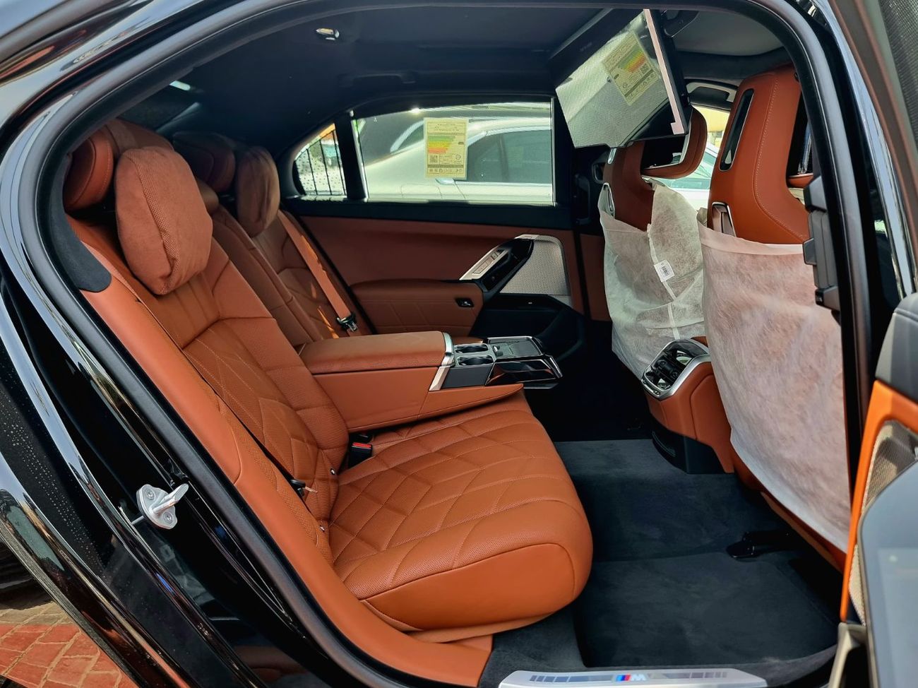 بي أم دبليو 740i M Sport Warranty & Service 2026 GCC