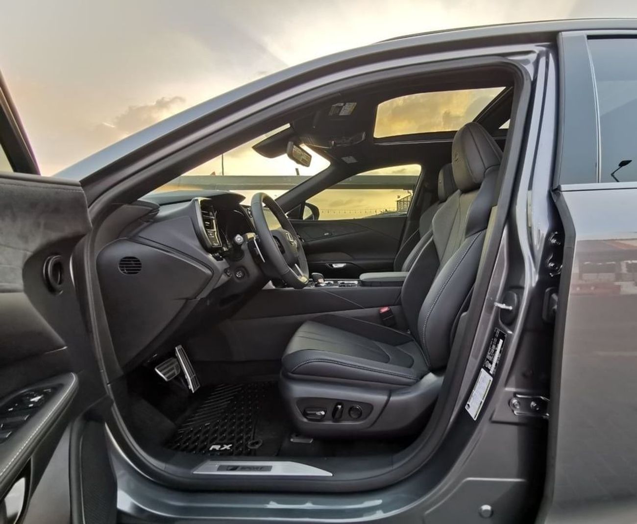 Lexus RX 500h F Sport Performance 2.4L Lexus RX500h Hybrid (F-Sport)-2023 - Grey