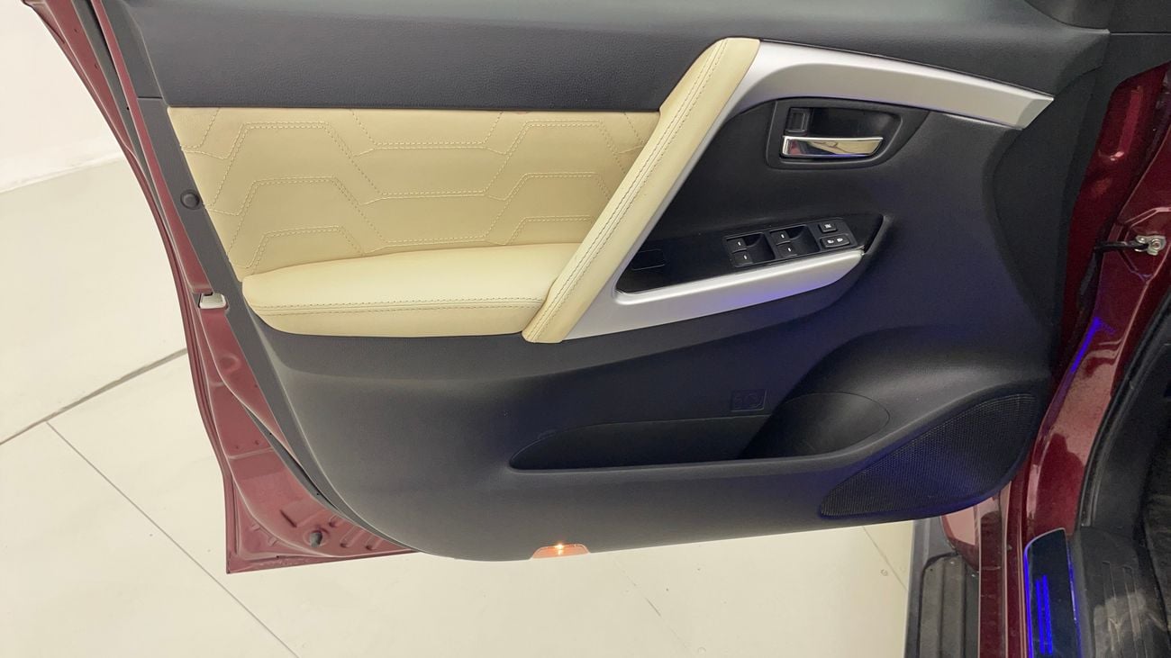 ميتسوبيشي مونتيرو سبورت GLX MID PRIME EDITION 3 | بدون دفعة مقدمة | اختبار القيادة في المنزل