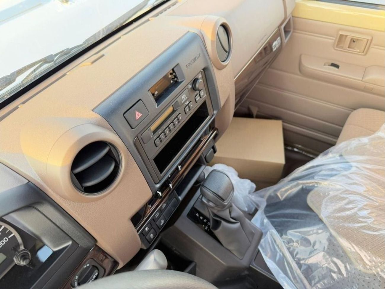 Toyota Land Cruiser Pick Up EXPORT ONLY - LC 79 STD 4WD V6