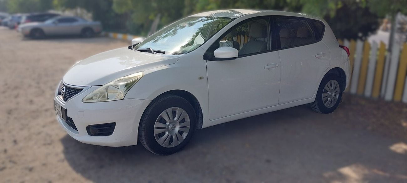 Nissan Tiida S 1.6L Hatchback