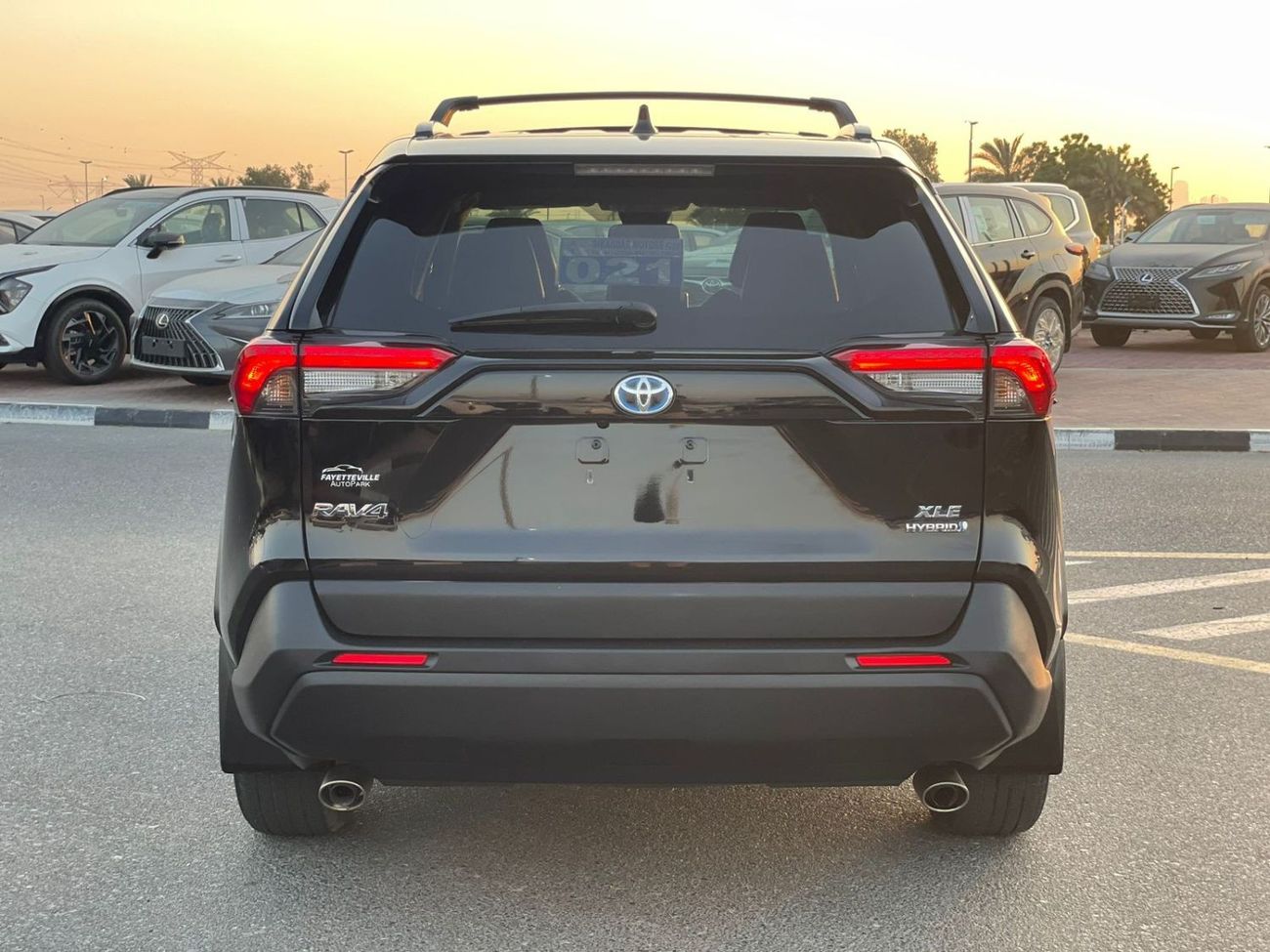 Toyota RAV4 2021 Toyota Rav4 XLE Premium+ Hybrid Fuel Full Option - 4x4 AWD - Super Clean -