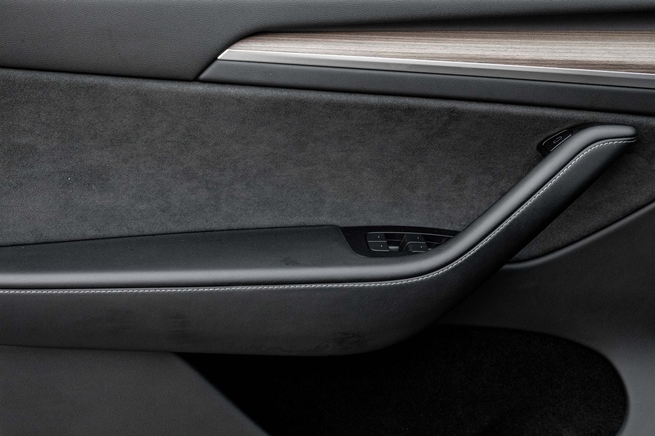 Tesla Model Y PERFORMANCE | 2,644 P.M | 0% Downpayment | Tesla Warranty!