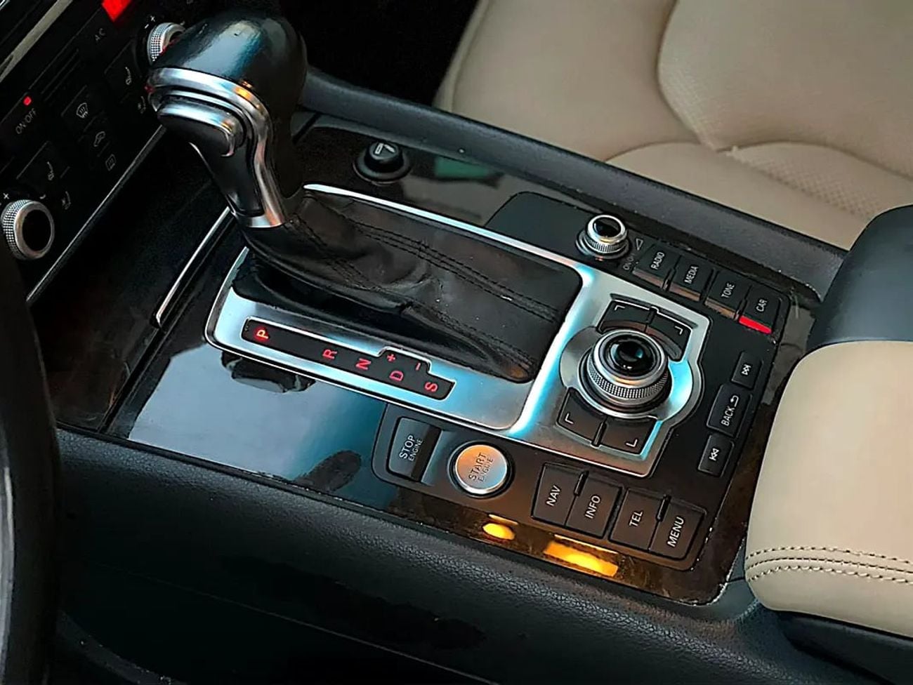 Audi Q7 3.0 TFSI Quattro Tiptronic - GCC Specs