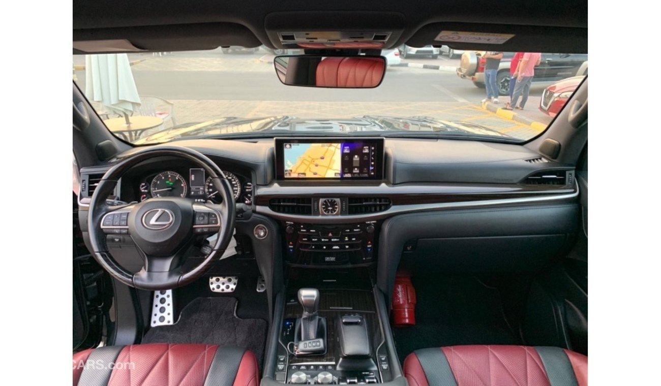 لكزس LX 570 سيجناتشر بلاك نسخة