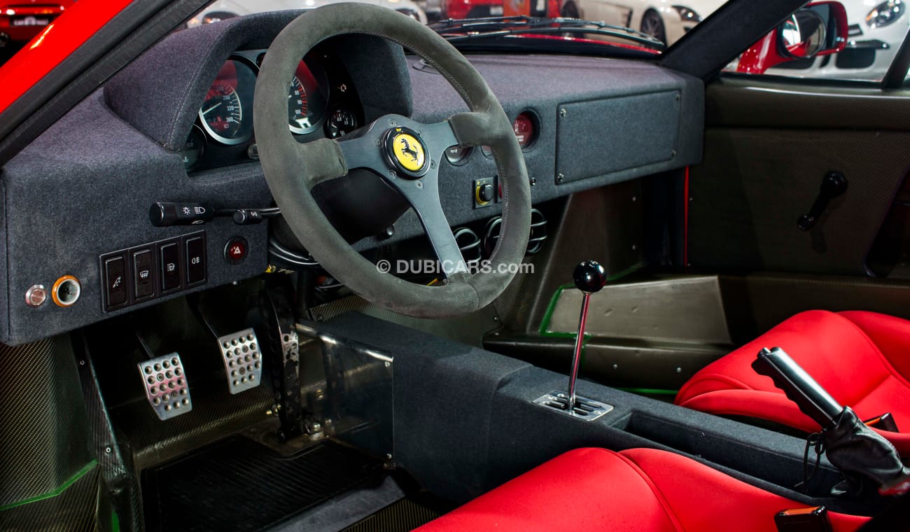 فيراري F40