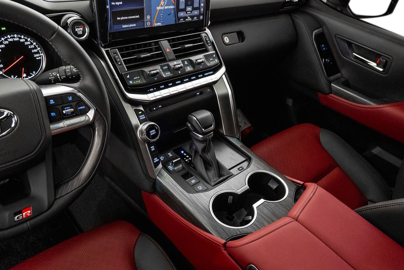 Toyota Land Cruiser GR-Sport 3.5L