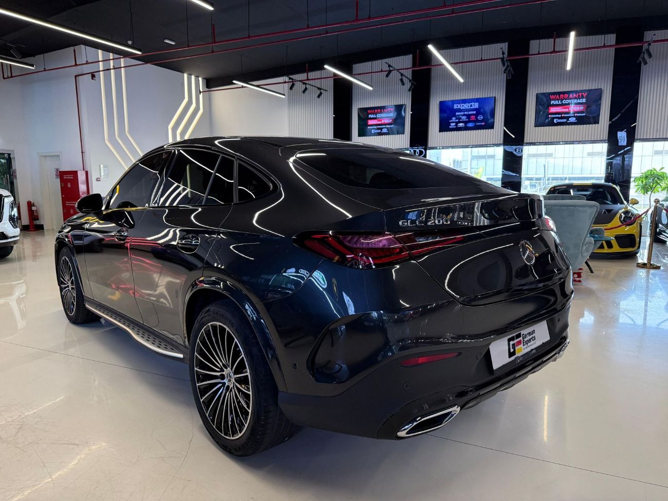 مرسيدس بنز GLC كوبيه 200 4MATIC 0% Down-payment | AED 5,000 P/M | 2024 GLC200 Coupe | AMG Package | Warranty and Service cont