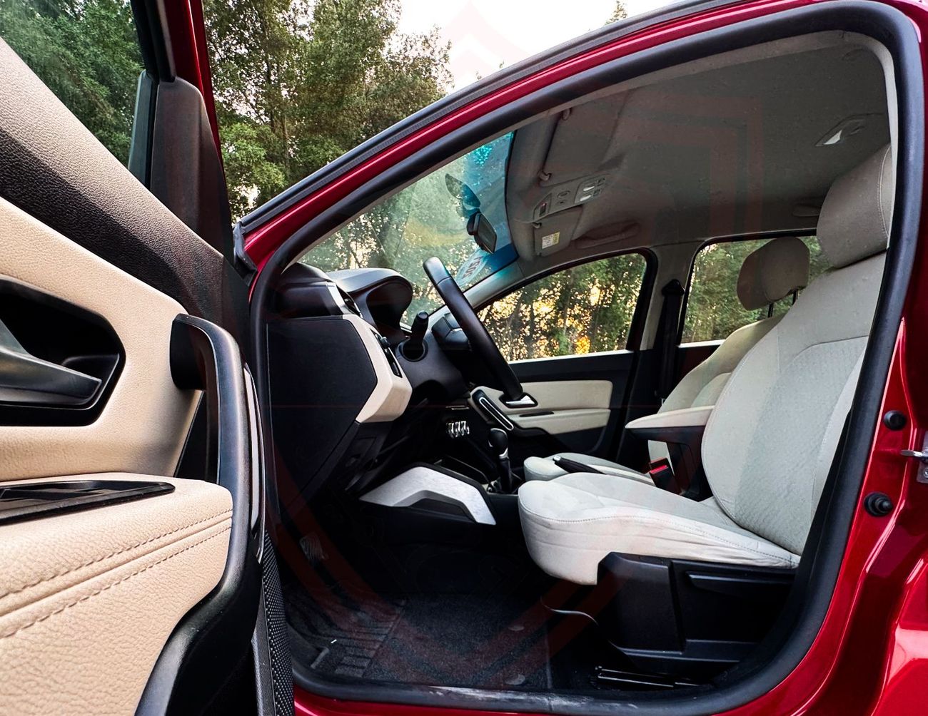 Renault Duster Renault Duster | 2021 | GCC | Original Paint | Accident Free | In Excellent Condition | 547 P.M