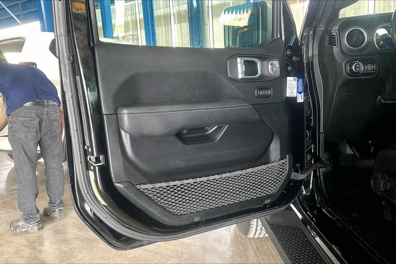 جيب رانجلر Sahara Plus | شامل الضمان | 0 ﺪﻔﻋﺓ ﺃﻮﻟﻯ