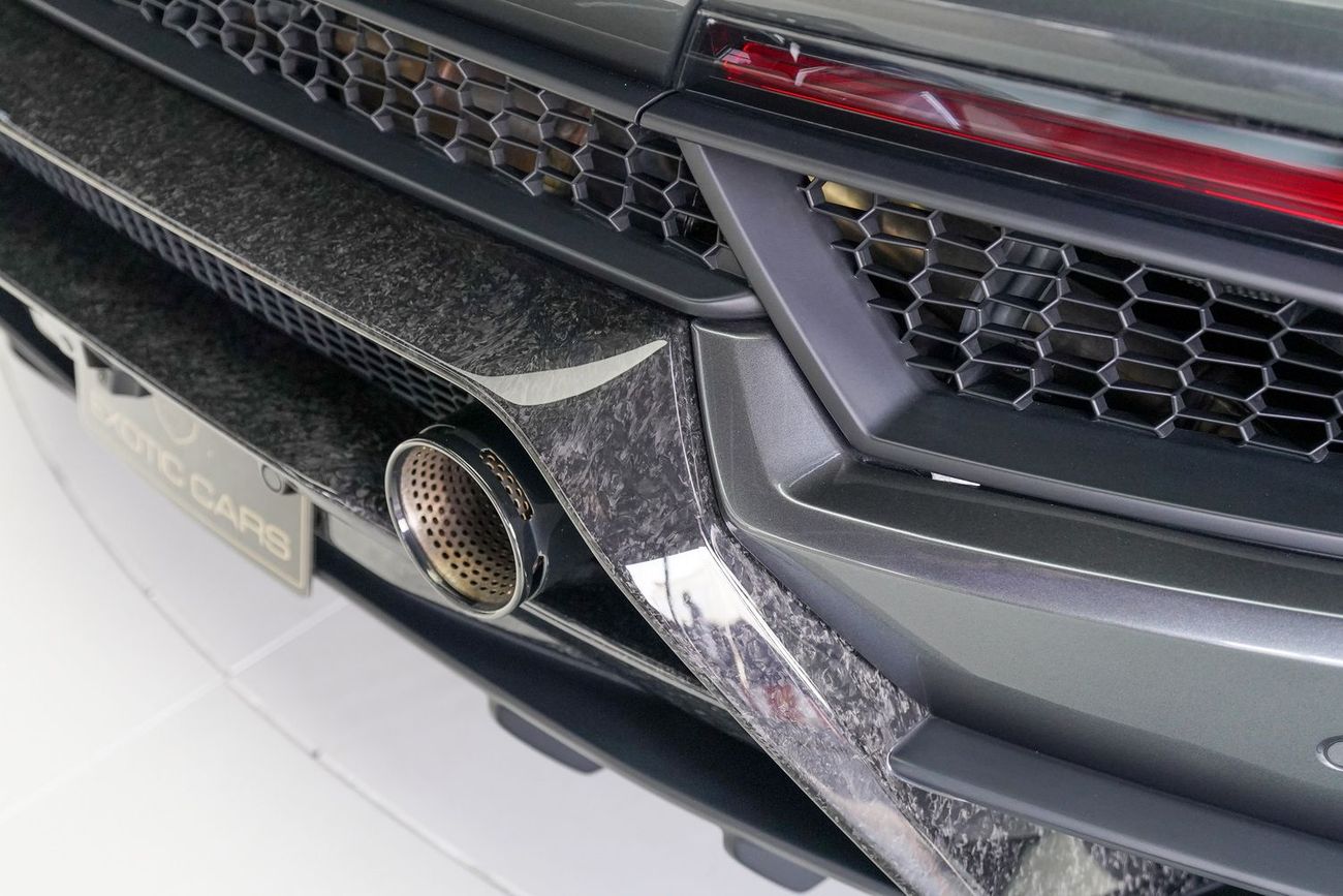 لامبورغيني هوراكان PERFORMANTE