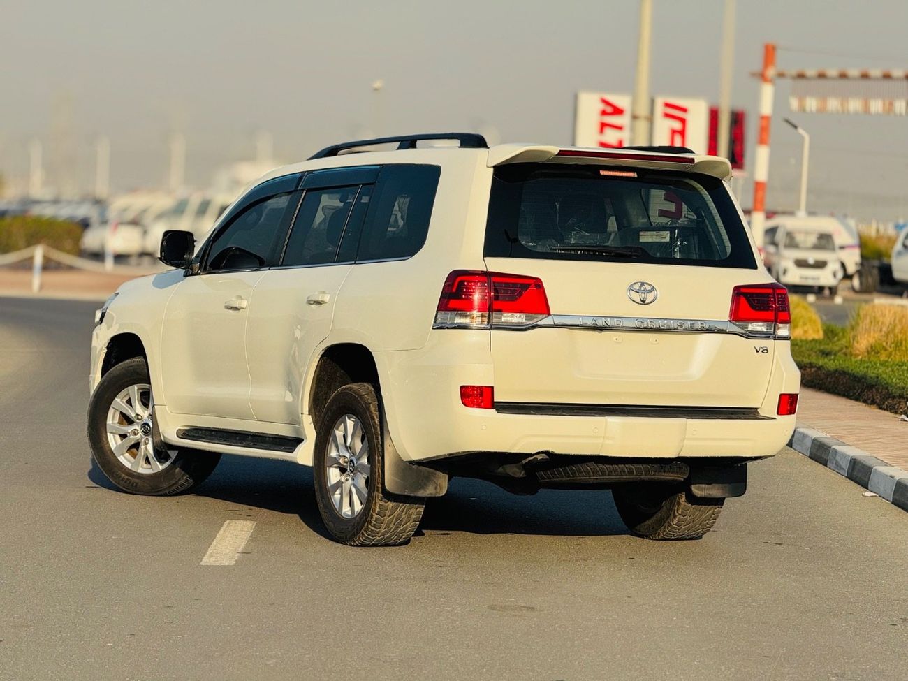 Toyota Land Cruiser VXR