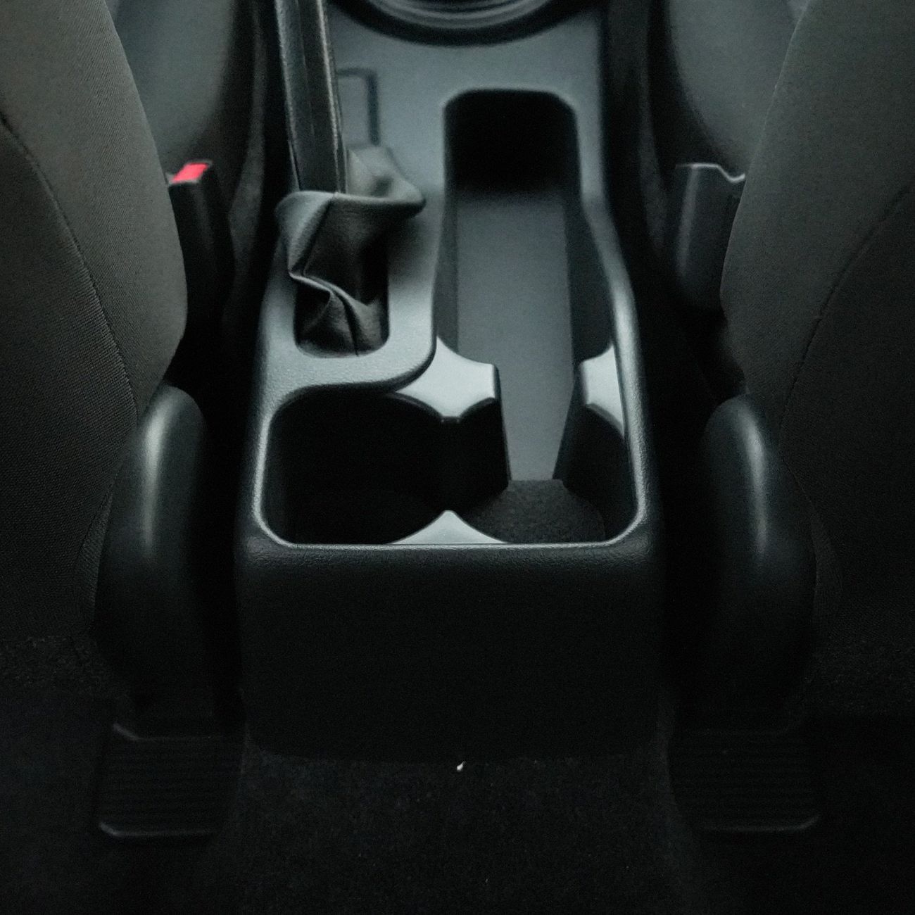 تويوتا هيلوكس 2.4 L | Diesel | 4x4 | D/C | M/T | DIFFLOCK | EXPORT ONLY !