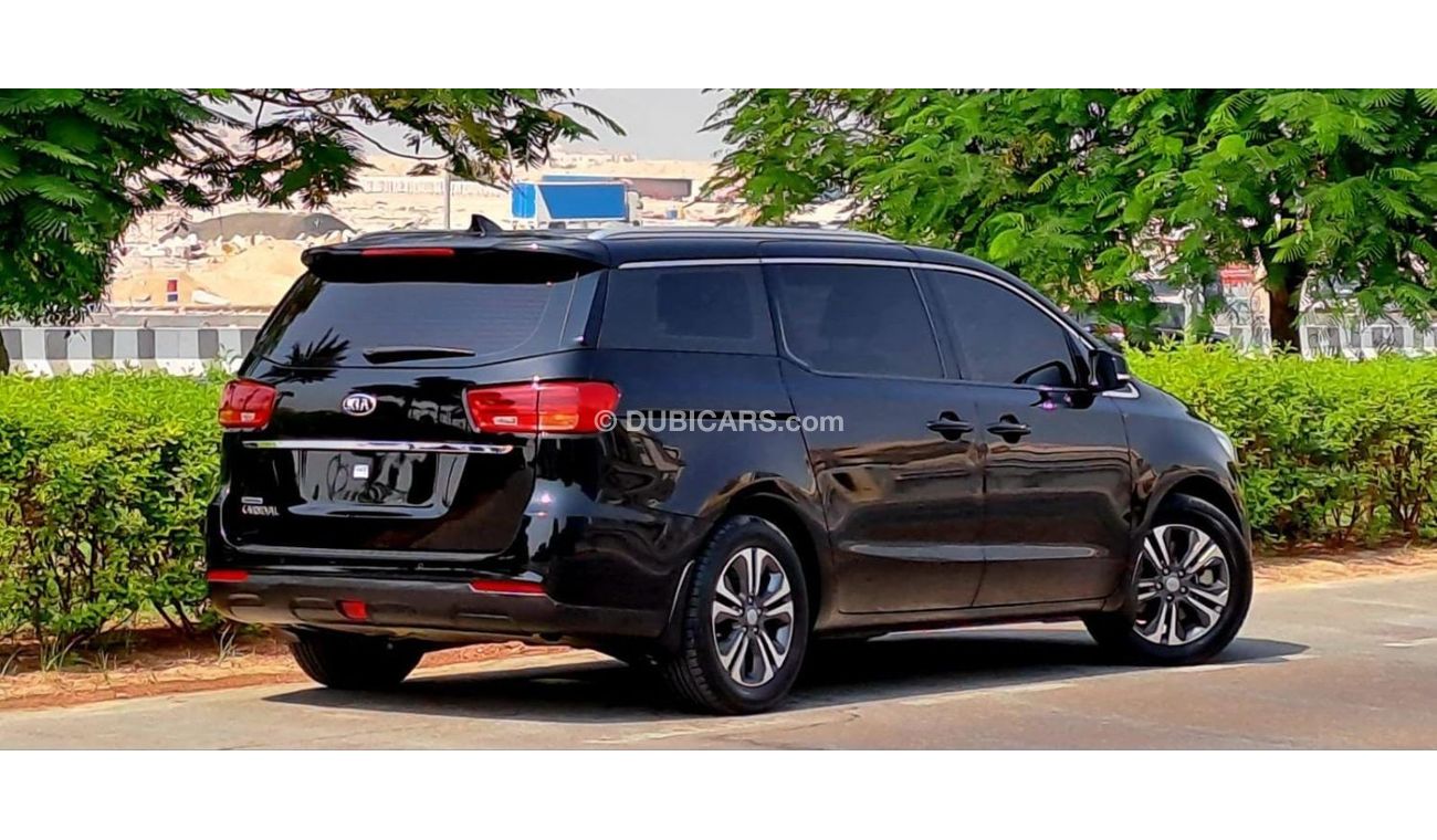 Kia Carnival EX KIA CARNIVAL 2020 3.3L GCC ( 1199/-MONTHLY ) 8 SEATER
