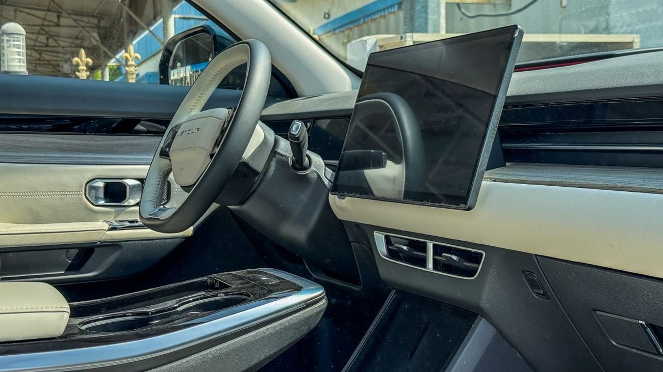 جيتور داشينج LUXURY Flagship 2025 GCC 1.6L Turbo 4 Cylinders