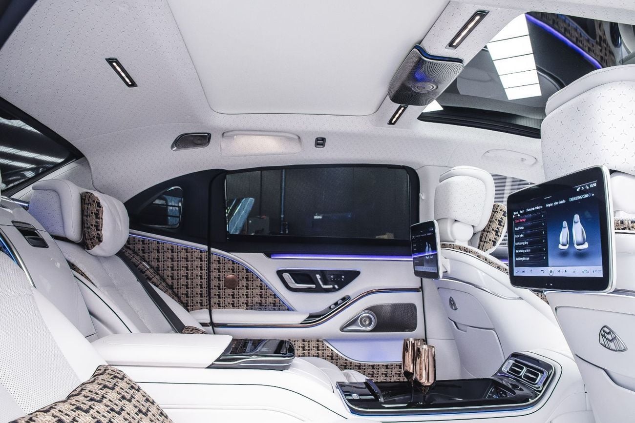 مرسيدس مايباخ S680 مايباخ مرسيدس-مايباخ S680 هاوت فواتور V12 إصدار فائق الندرة – 1 من 150 حول العالم