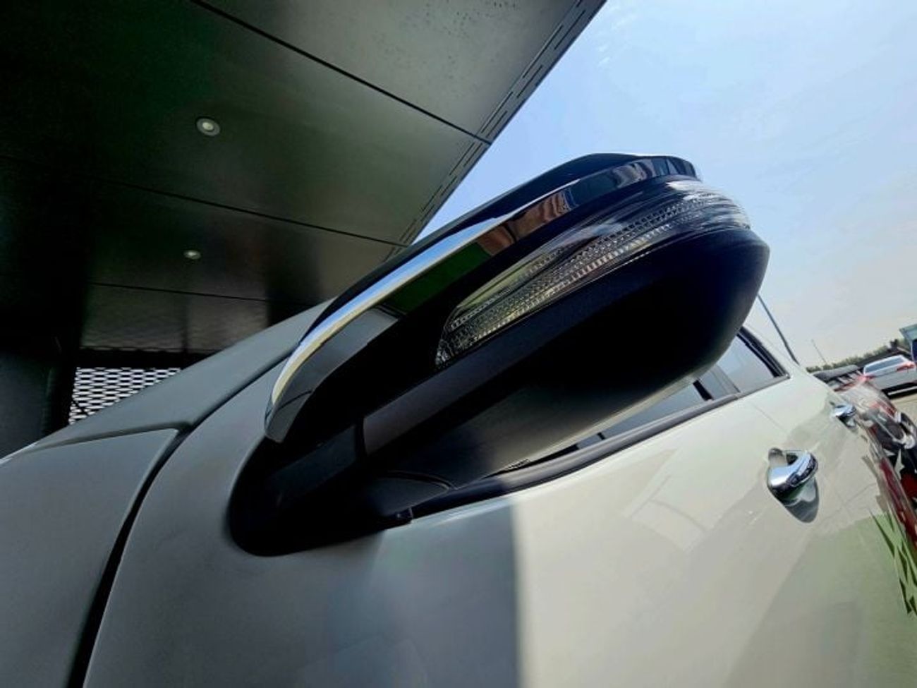 Toyota Hilux Toyota Hilux 2022MODEL SR5 v4 2.7L Petrol Engine Colour White Transmission Automatic Interior Red Ho