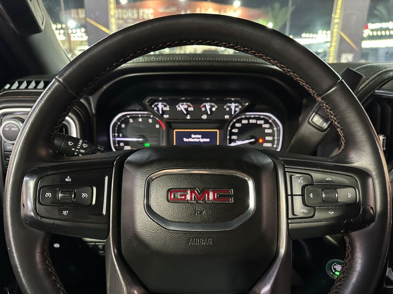 GMC Sierra 5.3L V8 AT4 Regular Cab (AWD)