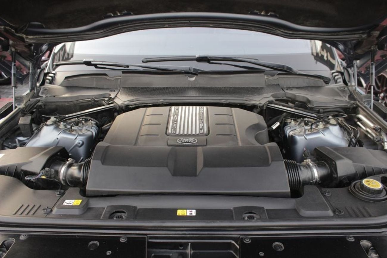 Land Rover Range Rover HSE 3.0L (375 HP),GCC