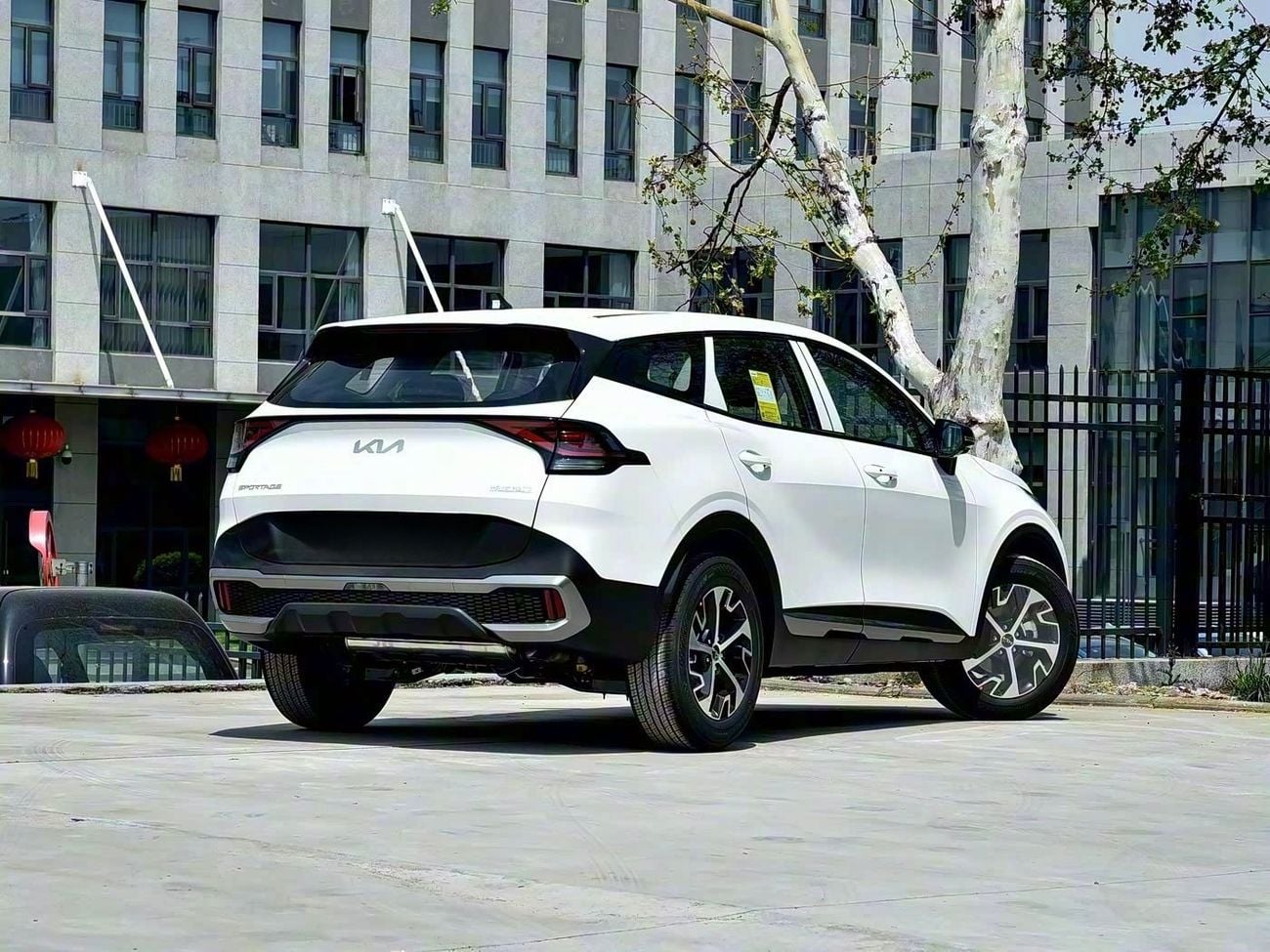 Kia Sportage DLX KIA SPORTAGE 1.5L LUXURY 2025 chinese spec