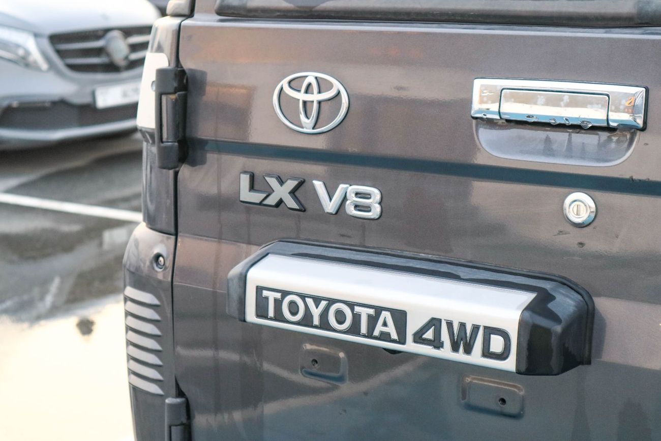 Toyota Land Cruiser 70 Std 4.5L AWD Toyota Land Cruiser 70 Series (VDJ76) Hardtop – 2024 Model –