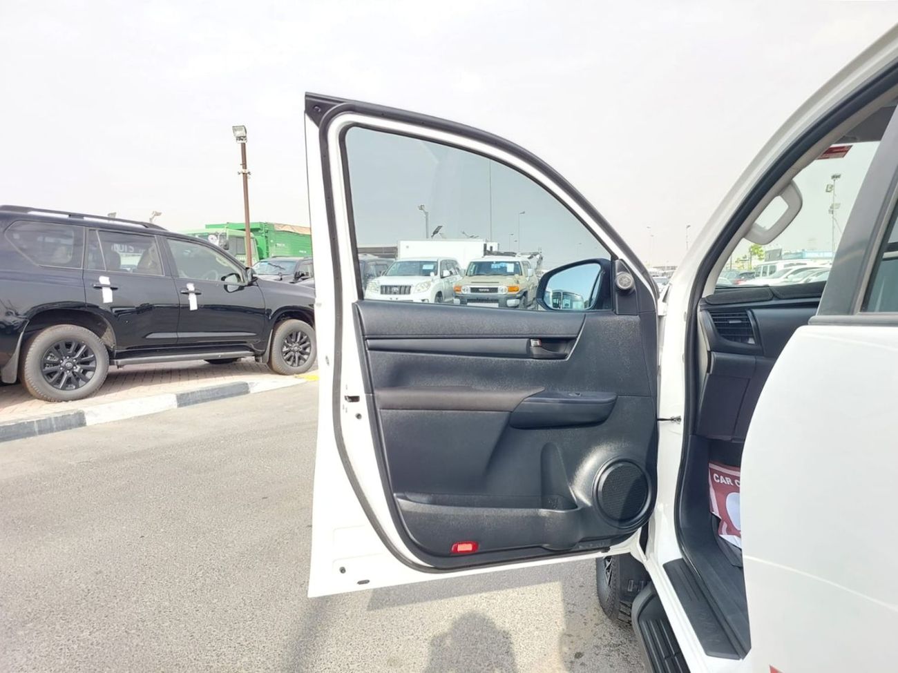 Toyota Hilux TOYOTA HILUX PICK UP RHD 2022 MODEL 2.8 L DIESEL AUTOMATIC(PM71300)