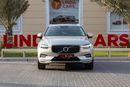 فولفو XC 60 T5 Momentum 2.0L AWD Volvo XC60 T5 2021 GCC under Agency Warranty and Service Contract with Flexible