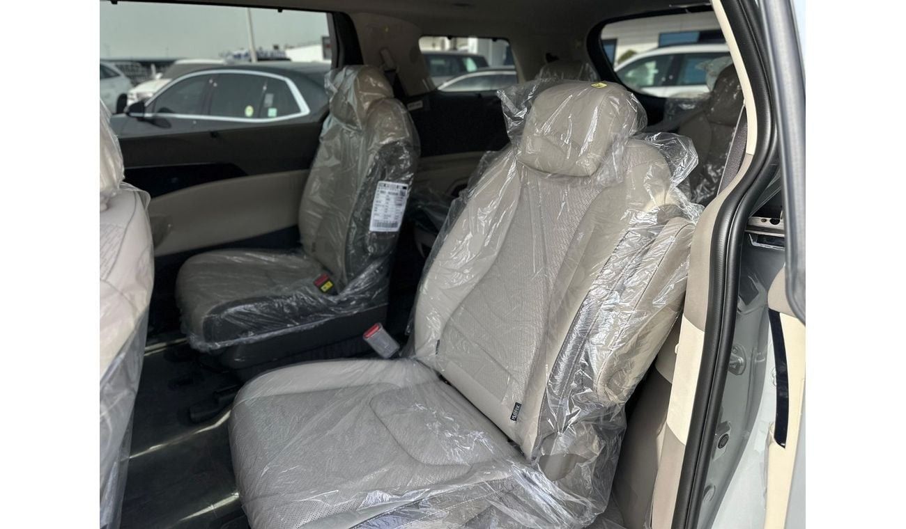 Kia Carnival Brand New Kia Signature 3.5L 9 Seats FWD Korean Spec