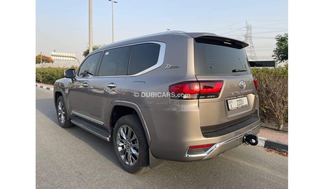 تويوتا لاند كروزر GXR