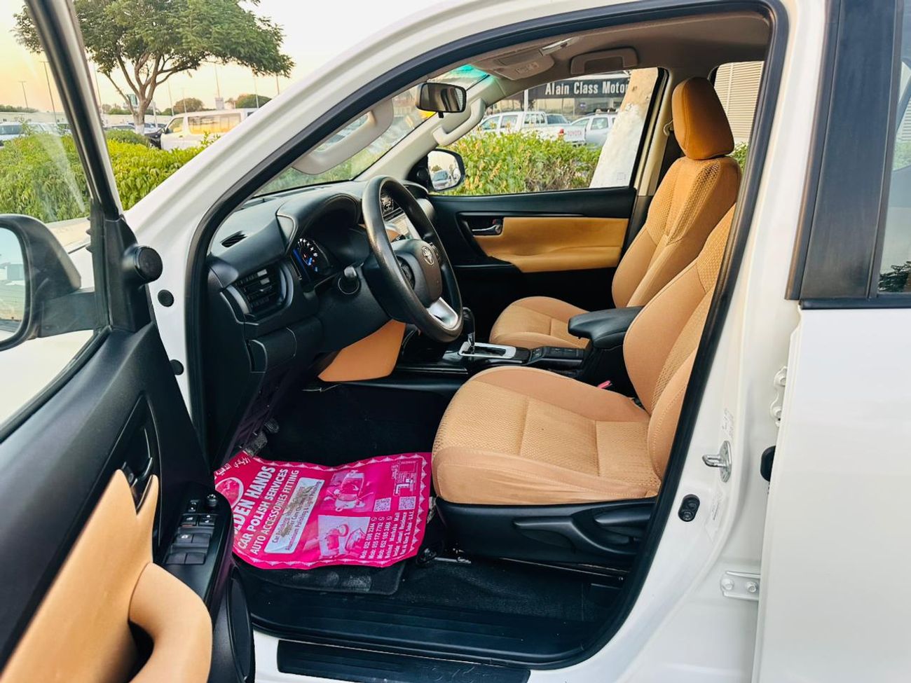 Toyota Fortuner EXR ,Fortner ,year 2019 ,fuel petrol engine capacity 2,7 Liter ,only for export available