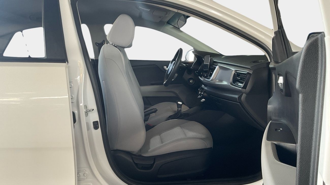 كيا ريو 1.4 LX AUTO | شامل الضمان | 0 ﺪﻔﻋﺓ ﺃﻮﻟﻯ