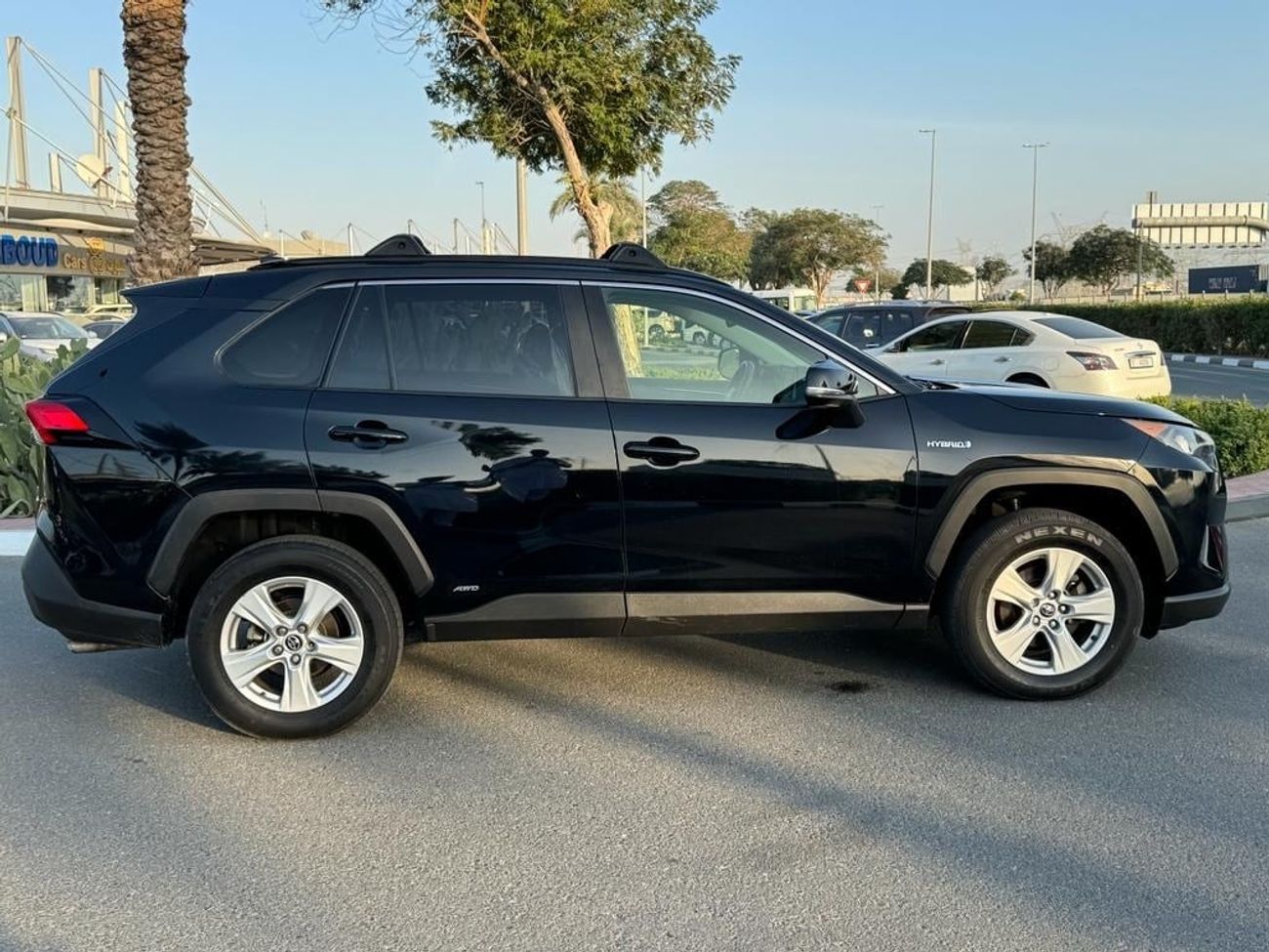 تويوتا راف ٤ 2019 HYBRID RUN AND DRIVE AWD USA IMPORTED