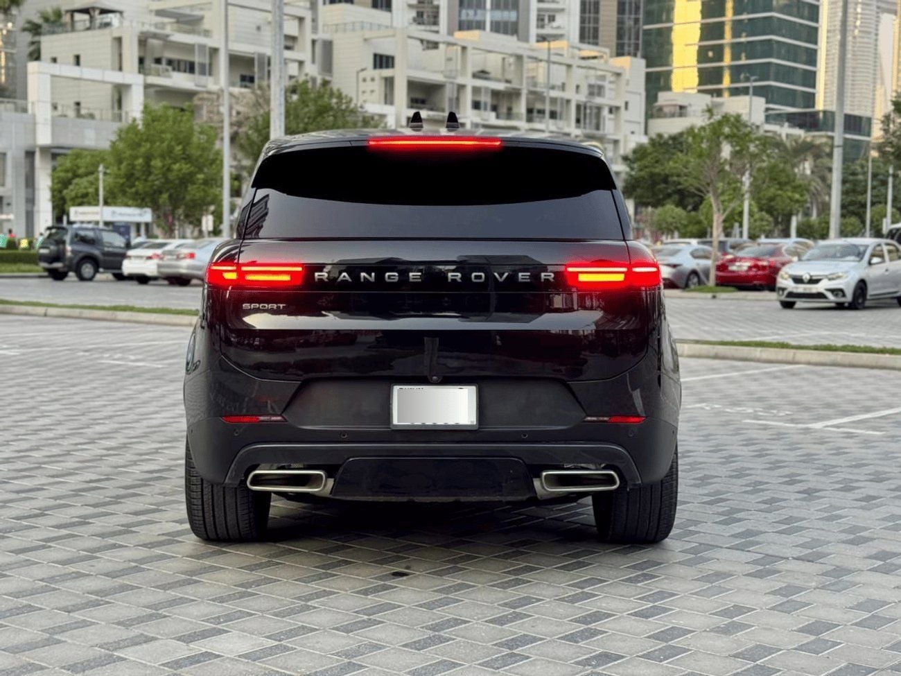 لاند روفر رينج روفر سبورت DYNAMIC SE P400 First Edition P400 3.0L
