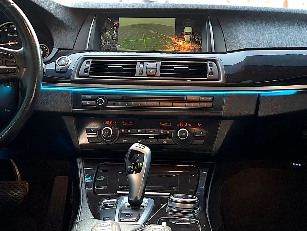 بي أم دبليو 520i 1,800 P.M | 5 SERIES | 520i |EXCLUSIVE | GCC | ORIGINAL PAINT