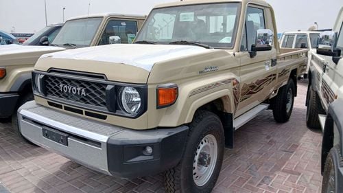 Toyota Land Cruiser Pick Up Std 4.0L Single Cab Utility 4WD