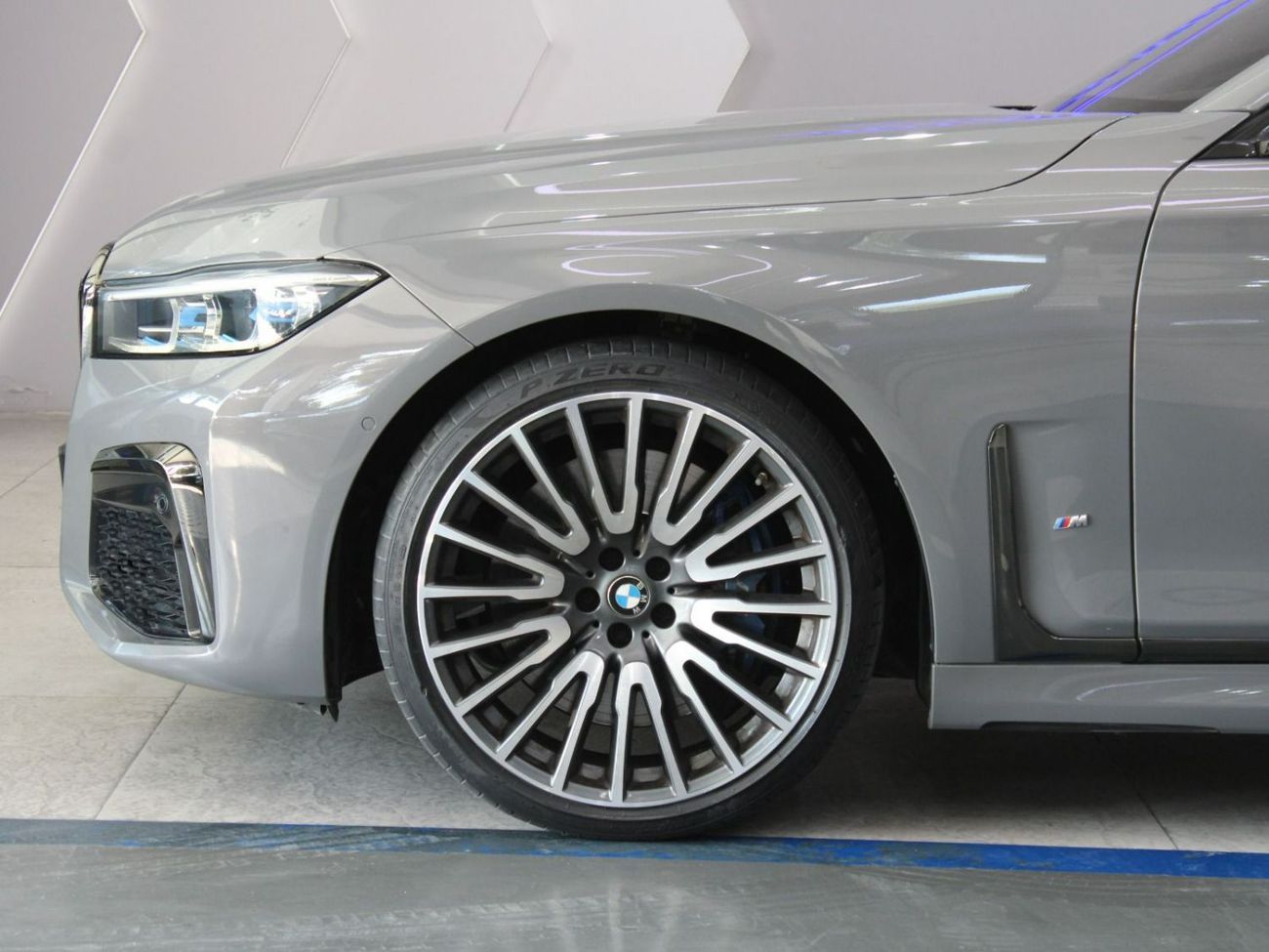 BMW 750Li XDrive - GCC